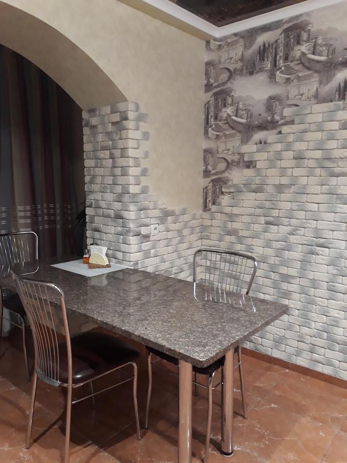 Apartment In A New House Кременчук Екстериор снимка